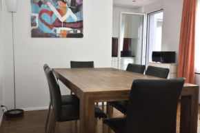 Stylish 1BR near lake and Opera - Flower 52